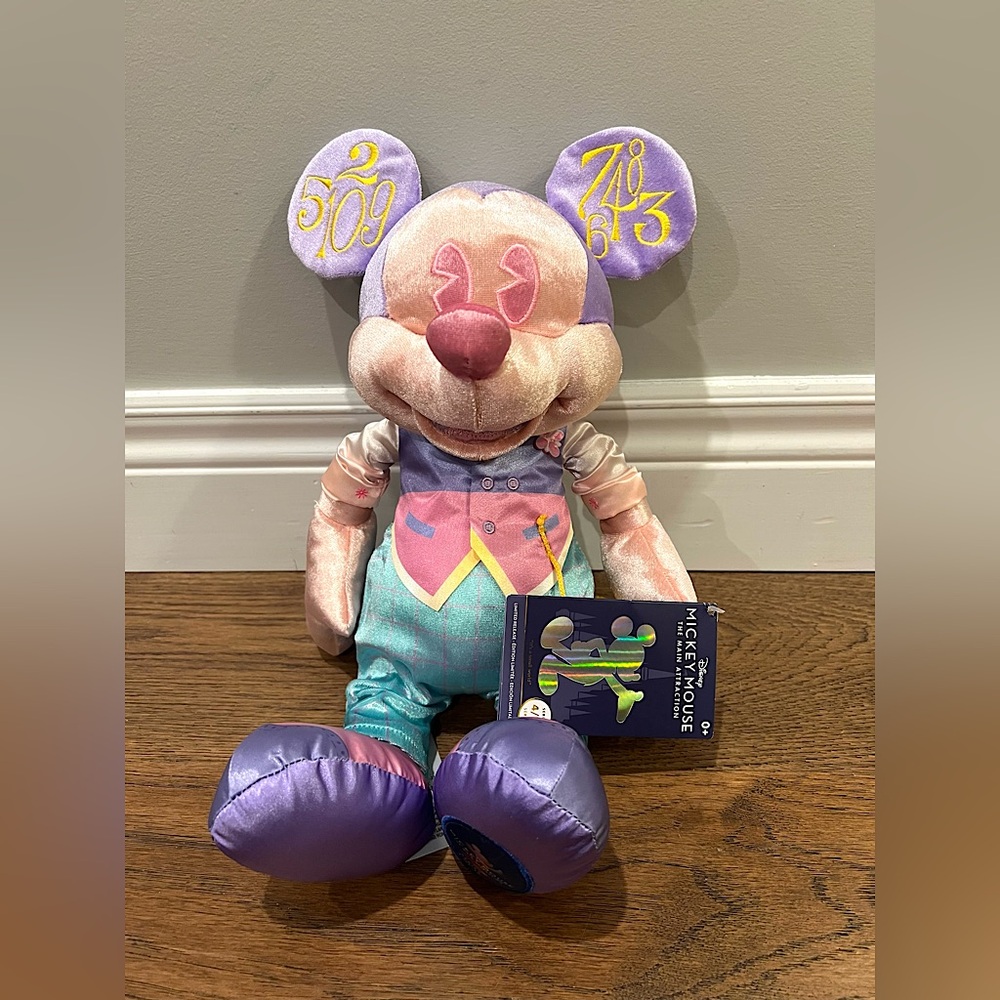 Mickey Mouse the Main Attraction Plush 4/12 - It’s a Small World